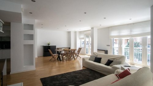Piso en Elda. Zona Gran avenida