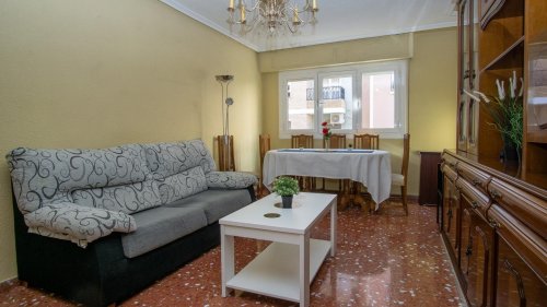 Piso en Elda. Zona Gran avenida