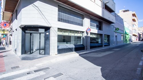 Local comercial en Elda. Zona Centro