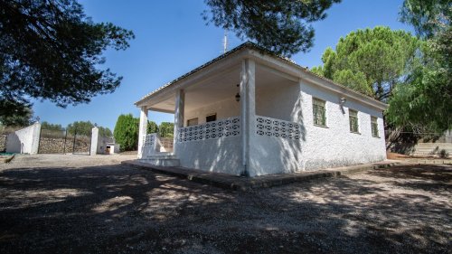 Casa de campo en Elda. Zona Cámara