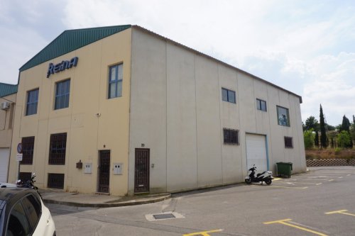 Nave industrial en Elda. Zona Campo alto