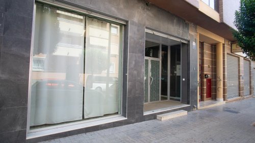 Local comercial en Petrer. Zona Comunidad valenciana