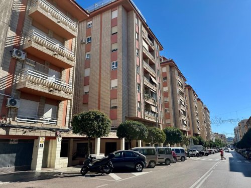 Piso en Petrer. Zona Torplá