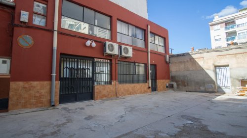 Casa en Petrer. Zona Av. de Madrid