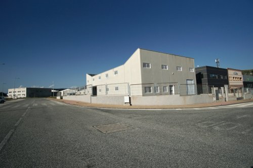 Nave industrial en Elda. Zona Finca Lacy