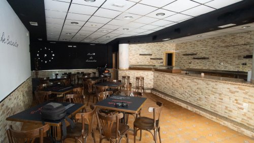 Local comercial en Petrer. Zona Campet - La frontera