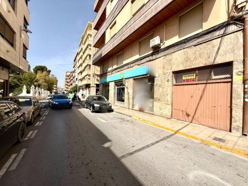 Parking de moto en Elda. Zona Centro