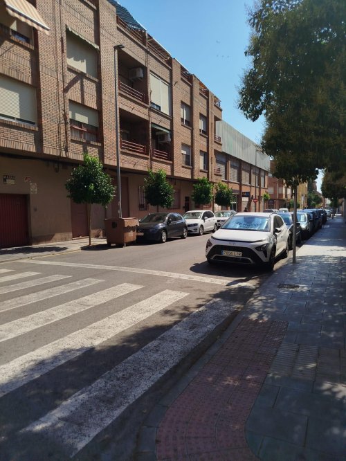 Local comercial en Elda. Zona Las monjas