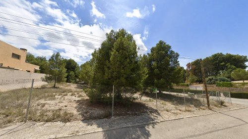 Terreno urbano en Petrer. Zona Loma badá